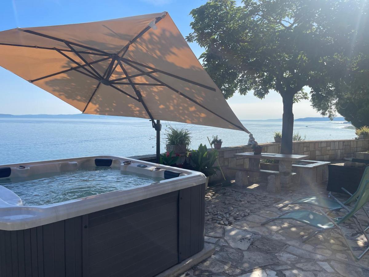 Hotel Super Horizont -Free Parking And Jaccuzzi à Stobreč Extérieur photo